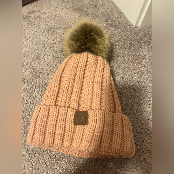 2 CC Beanies + 1 Headband bundle - Picture 7 of 10